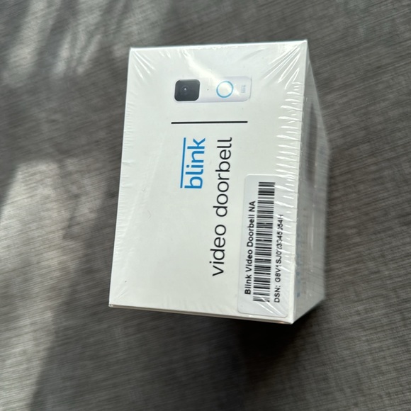 Blink Video Doorbell | Two-way audio HD video motion and chime app alerts - Picture 5 of 6